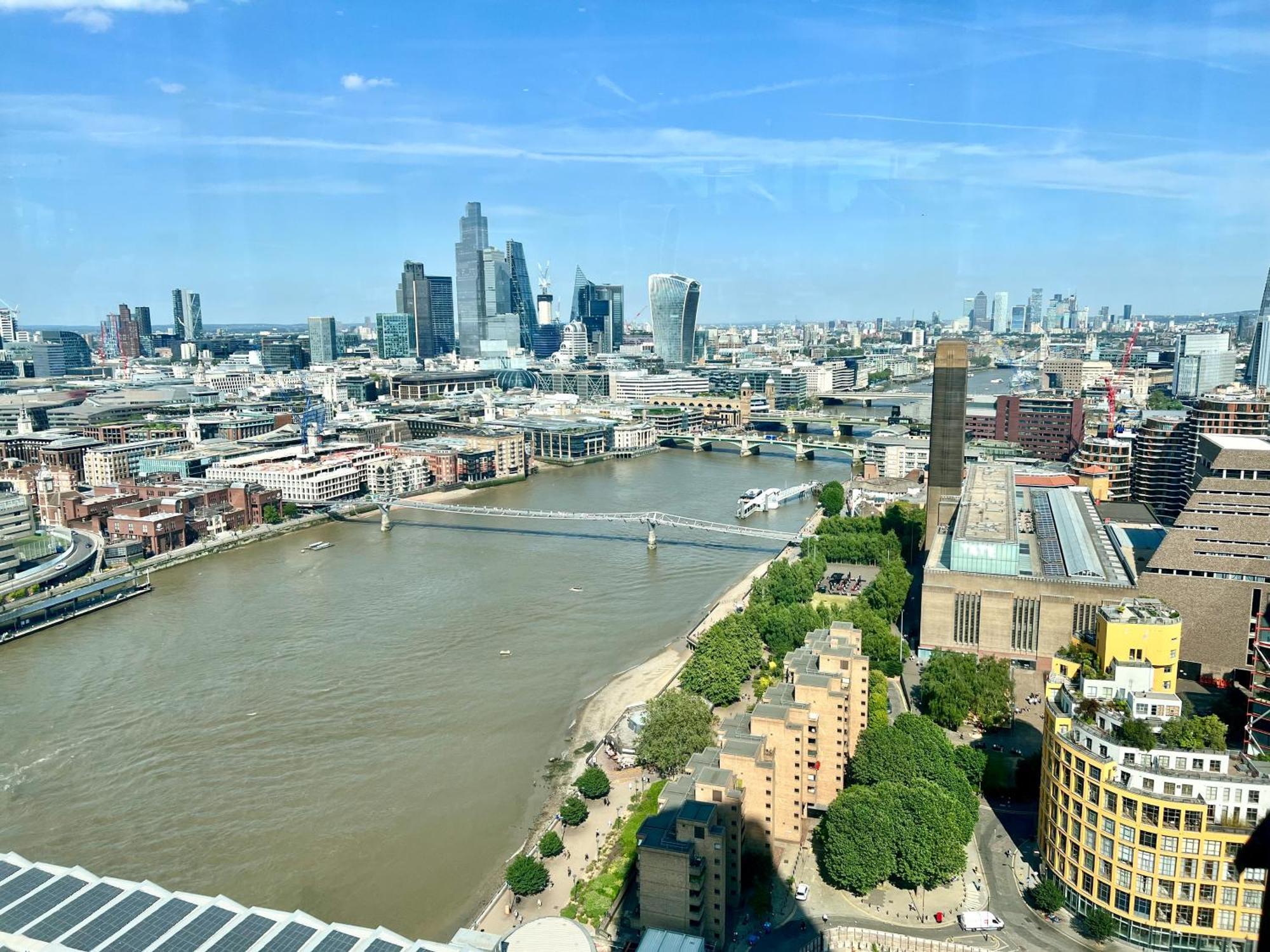 Great River Thames View Entire Apartment In The Most Central Лондон Екстериор снимка