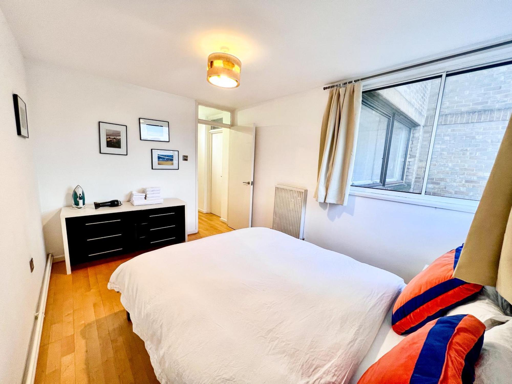 Great River Thames View Entire Apartment In The Most Central Лондон Екстериор снимка